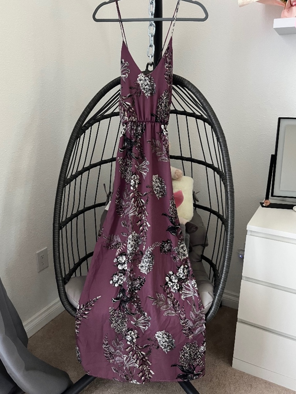 Charlotte Russe Floral Maxi Dress - Picture 2 of 8